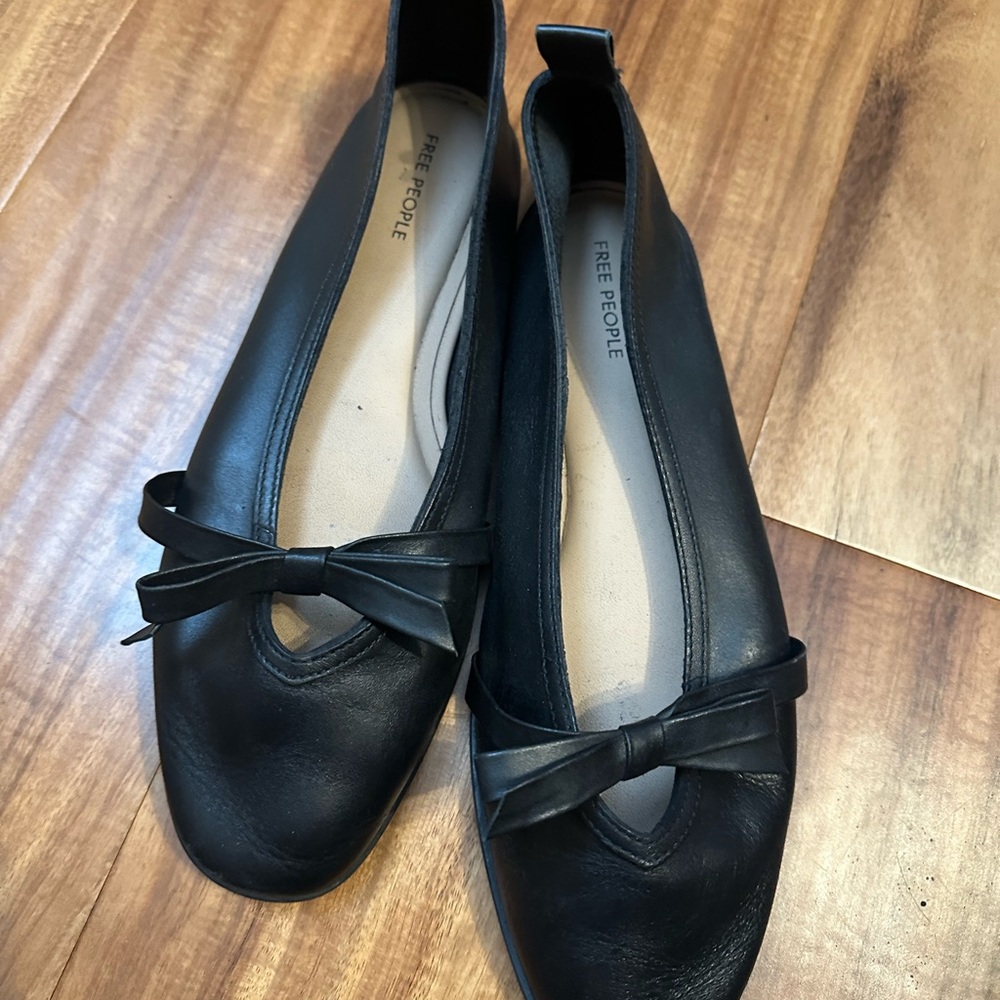 Free People Black Bow Flats